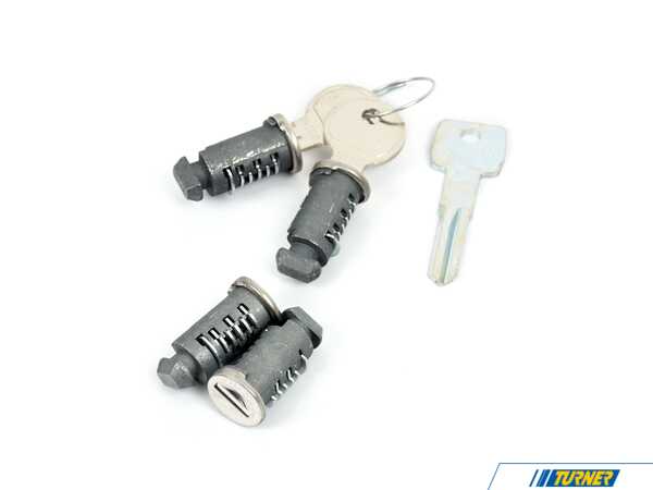 Genuine MINI 4 LOCK BARRELS WITH KEY 82795A08685