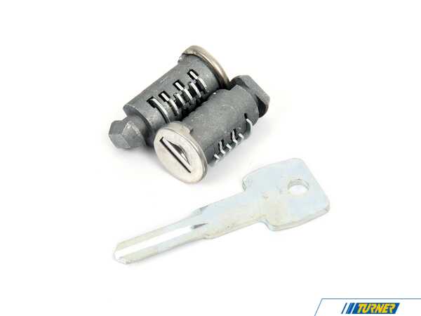 82795A08685 - 4 LOCK BARRELS WITH KEY | Turner Motorsport