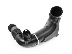 Charge pipe