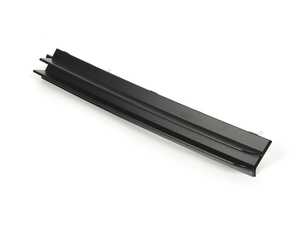 BMW E31 Lower Right Bumper Trim Grid - 51111970892