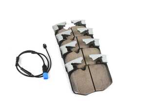 Akebono Front Euro Ceramic Brake Pad Set - BMW G01 G02
