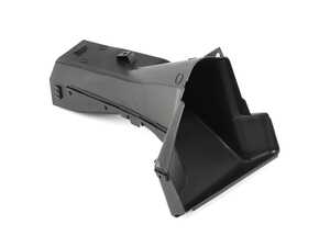FRONT RIGHT BRAKE AIR DUCT