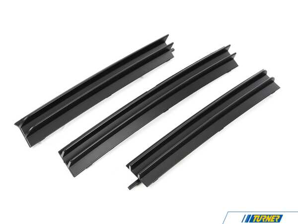 V12Throttle BMW E31 Complete Lower Bumper Trim Kit - 840 & 850 - Left Center Right 51111970220KT
