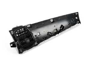 SUPPORT DECOR.TRIM PASSENGER