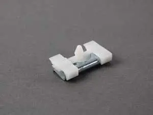 Windshield Molding Clip - Priced Each