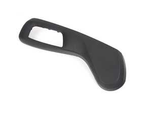 TRIM, SEAT OUTER RIG