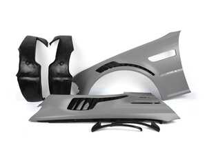 Karbonius E46 M3 Carbon Vented Fenders - Primed Exterior With Exposed Carbon Vents