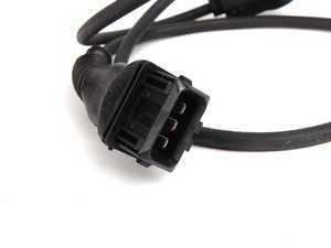 BMW | Crank position sensor  BMW 3 (E36) (09/90-08/00), 5 (E39) (09/95-06/04), 7 (E38) (03/94-11/01), Z3 (E36/7, E36/8) (10/95-06/03)