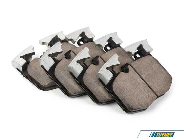 Akebono Akebono Front Euro Ceramic Brake Pad Set EUR1867D