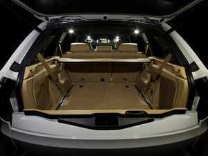 BMW E70 LED Lighting Kit - Trunk