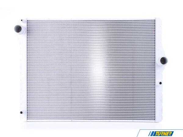 Nissens BMW 2010-11 550i / GT/ xDrive RADIATOR 17117601831