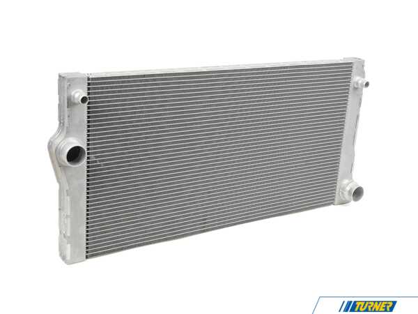 Genuine BMW Genuine BMW Radiator - 17117589004 - F10 17117589004