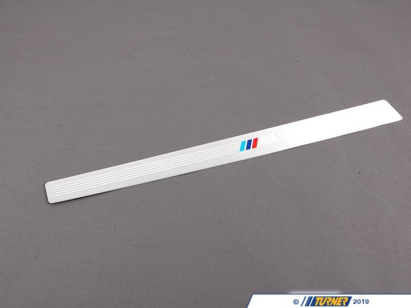 Genuine BMW Genuine BMW Front Left Entrance Cover M - 51773415847 - E83 51773415847