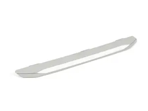 CHROME WEDGE TRIM RIGHT