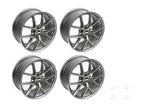 19" Style CIR 2102 Wheels - Square Set Of Four