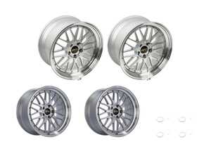 19" Style LM Wheels - Staggered Set Of Four