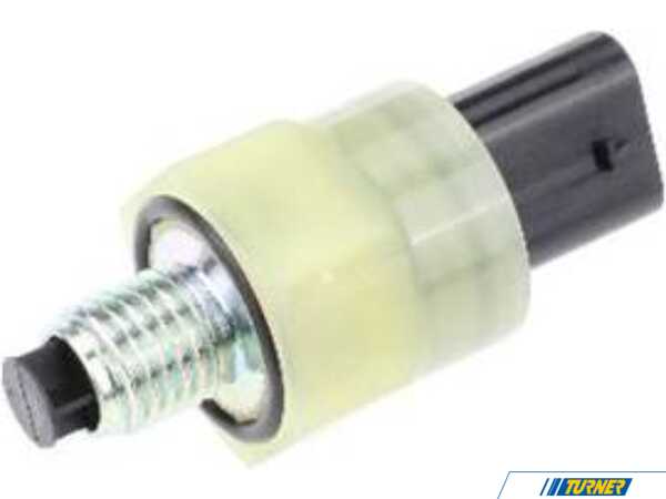 URO Oil Pressure Switch - 12618613333 UR0-016122