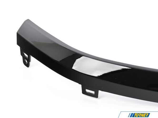 Bremmen Parts Grille Frame - Gloss Black - Top Section  51119450550