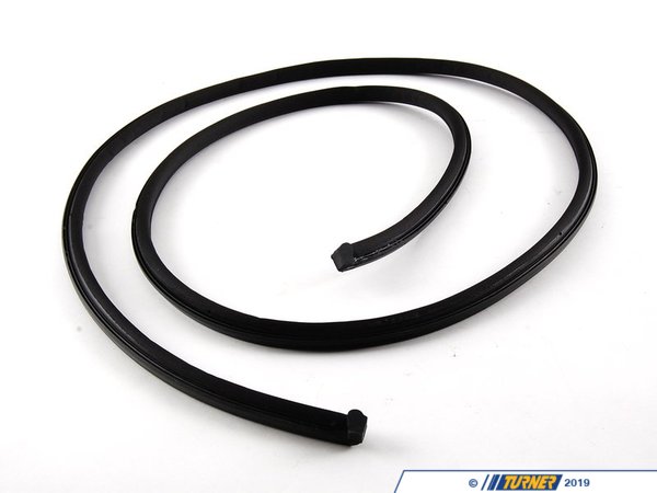 Genuine BMW Genuine BMW Convertible Boot Lid Seal - E30 325i, E30 318i 51712230857