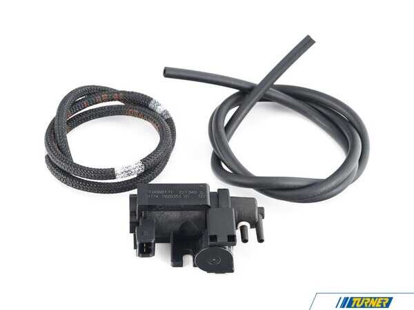 Packaged by Turner Wastegate Actuator Refresh Kit 11747626351KT2