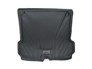 FITTED LUGGAGE COMPARTMENT M