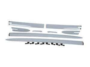 Center Roof Trim With Roof Mounting Clip