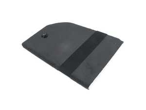 RIGHT TRUNK FLAP