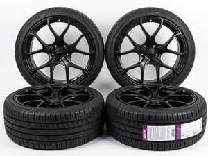 19" APR A01  "Ready-To-Roll" Wheel & Tire Package for B8 A4 - w/ Advanta Tires