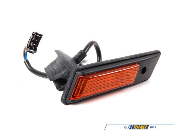 黒　エンド 63131378010 - Genuine BMW Side Marker - right - E34 525i