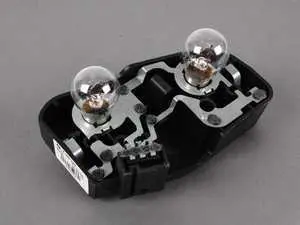 Genuine BMW Bulb Socket, Right - 63217165744 - E46