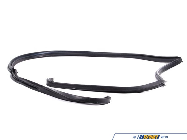 URO Door Gasket - Right - 1602, 2002, 2002tii 51711808686