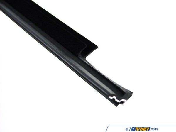 Genuine BMW Genuine BMW Outer Weather Strip - Right - E30 325i, E30 318i 51361933752