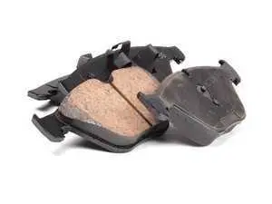 Akebono Front Euro Ceramic Brake Pad Set -- E9X 328i/xi E84 X1