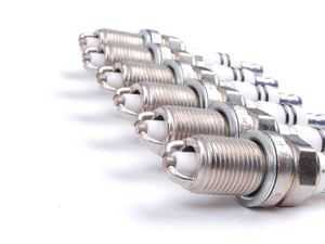 OEM Bosch Spark Plugs - Set Of Six (#FR7LDC+)