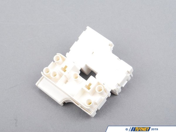 Genuine BMW Genuine BMW Plug Housing 6 Pol.Weiss - 61131378126 - E34,E34 M5 61131378126
