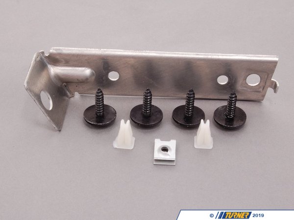 Genuine BMW Genuine BMW Right Front Fender Liner Hardware Kit - E39 51718159424KT