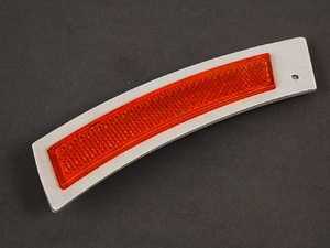 Genuine BMW Side Reflector Right - 63147176672 - E63,E63 M6