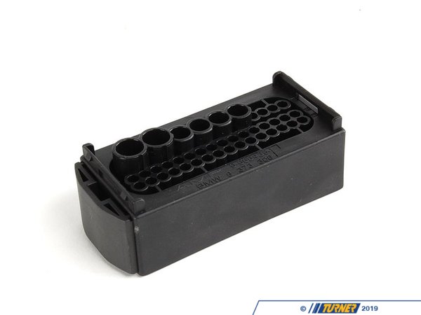Genuine BMW Genuine BMW Socket Housing - 61138373306 - E34,E39,E53,E65 61138373306