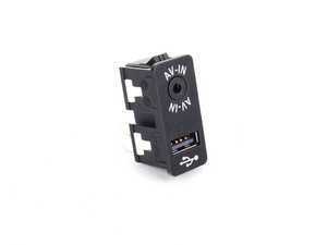 Genuine MINI USB And Auxiliary Input Socket 