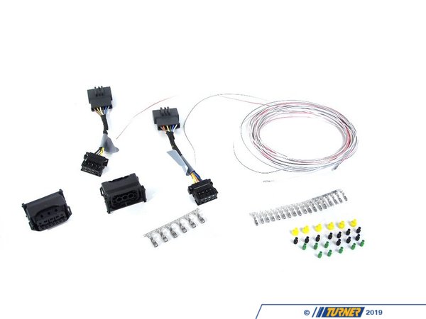 Genuine BMW Genuine BMW LCI Retrofit Headlight/Tailight Wiring Kit - E60 5-Series 61120432110