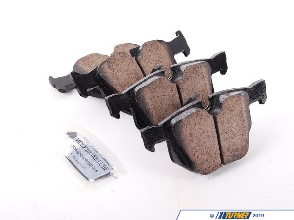 Akebono Akebono Rear Euro Ceramic Brake Pad Set -- E70 E71 F15 F16 EUR1042A