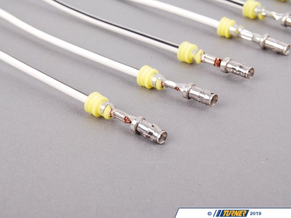 Genuine BMW Snap In Socket With Wire Lead - Pack Of 10 61130007571KT