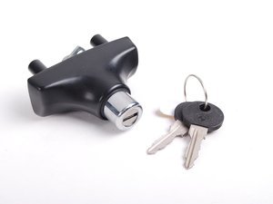 Genuine BMW trunk lock with keys - E30
