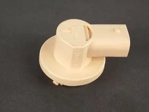 Genuine BMW Turn Signal Socket - Left - E46 325i 325xi 330i 330xi