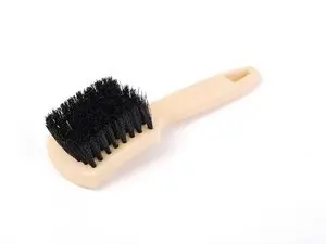 The Nifty Interior Carpet Brush