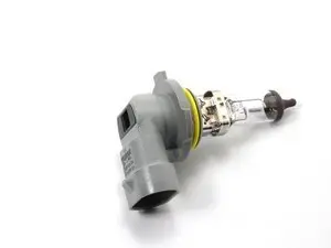 Genuine BMW HB4/9006 Halogen Fog Light & Low Beam Bulb - Multiple BMWs
