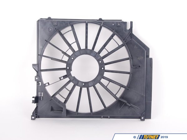 Genuine BMW Genuine BMW Fan Shroud - 17117507604 - E46 17117507604
