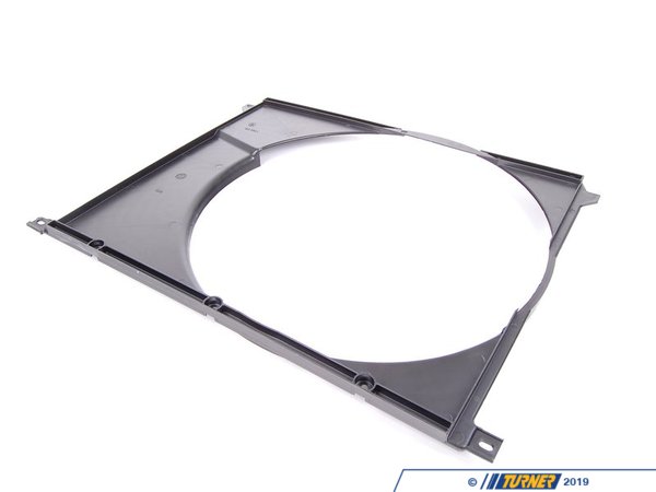 CoolXPert Fan Shroud 17111709312