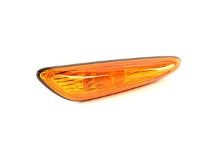Genuine BMW Amber Fender Side Marker - Right - E46 325i 325xi 330i 330xi - (NO LONGER AVAILABLE)