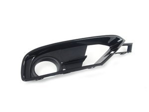 Genuine BMW Fog Light Trim - Left - F30 328i 328i xDrive, F31 328d xDrive 328i xDrive